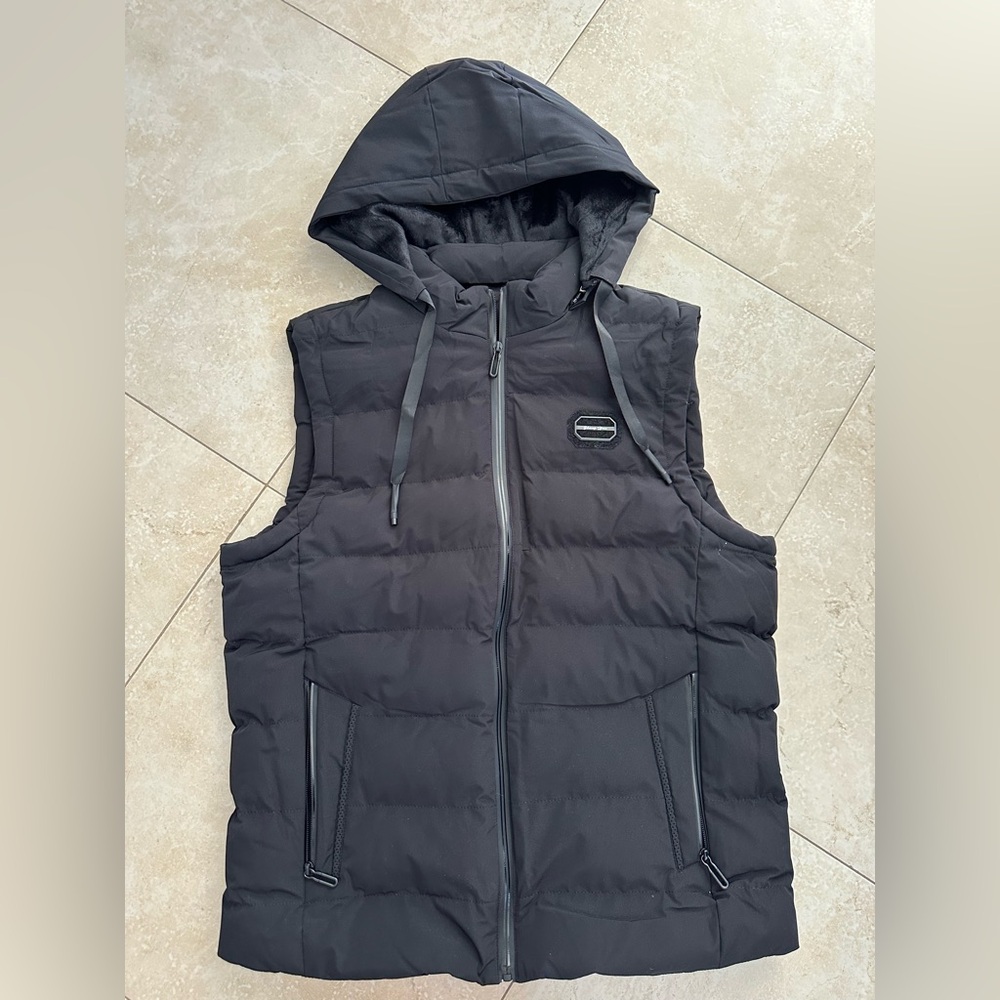 Men’s black thermal vest size extra large